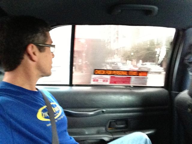 jeff noel is blogging for the first time ever in a taxi cab Hyatt Regency New Orleans cab ride to Cafe Du Monde and blogging about it