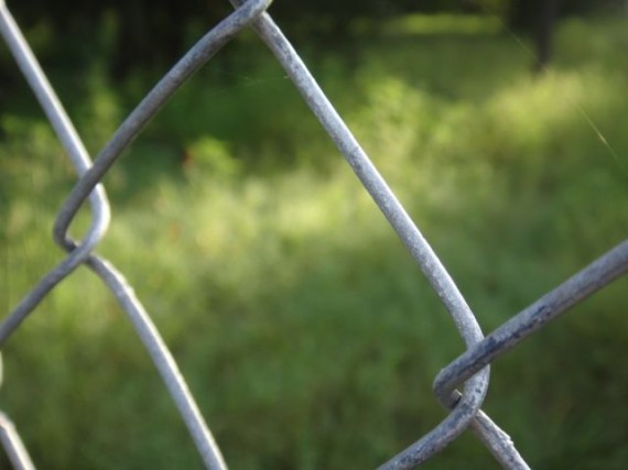 chain link fence