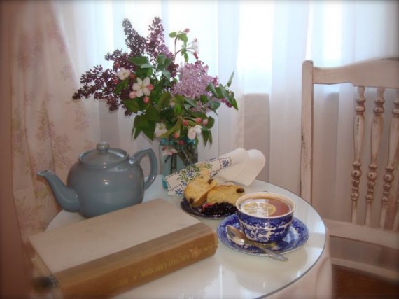 Child's bedroom converted to vintage sitting room