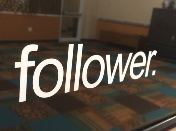follower sign