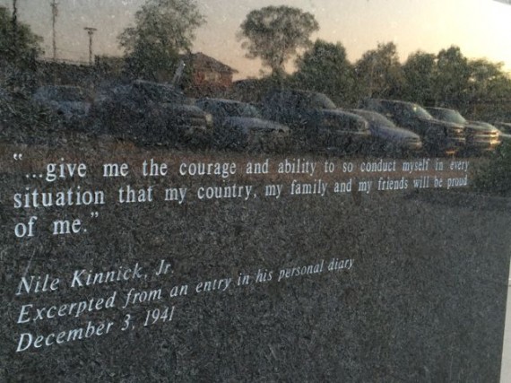 marble statue tribute to the greatest generation