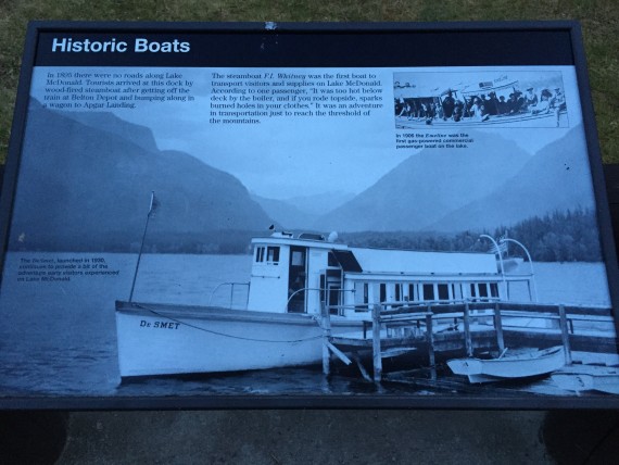 Historic plaque about De SMET boat