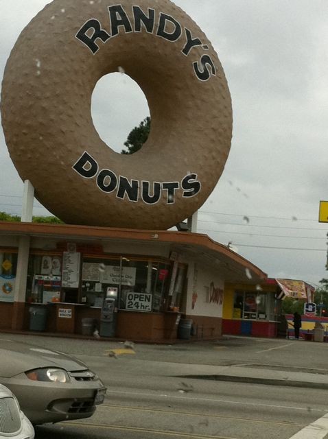Randy's Donuts